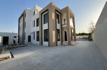 Villa - 7+ Bedrooms - 7+ Bathrooms for rent in Onaiza Street - Diplomatic Area - Doha