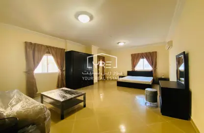 Apartment - 1 Bedroom - 2 Bathrooms for rent in Al Sadd Tourist Apartments - Al Sadd - Doha