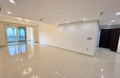Apartment - 1 Bedroom - 2 Bathrooms for rent in Viva West - Viva Bahriyah - The Pearl Island - Doha