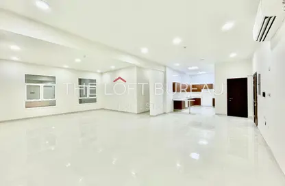 Apartment - 3 Bedrooms - 3 Bathrooms for rent in Al Waab Street - Al Waab - Doha