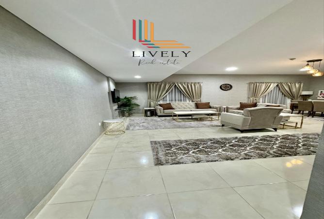 930401 - Property Image 3