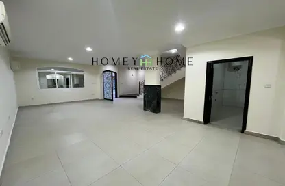 Villa - 3 Bedrooms - 3 Bathrooms for rent in Ain Khaled - Doha