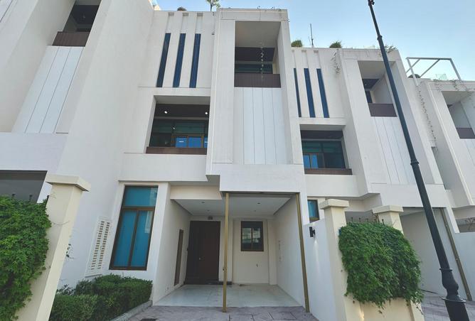 937999 - Property Main Image