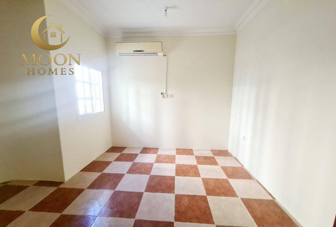 977092 - Property Image 3