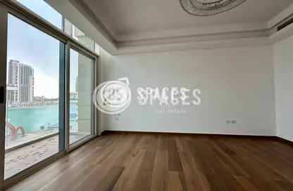 Apartment - 2 Bedrooms - 3 Bathrooms for rent in Gewan Island - The Pearl Island - Doha