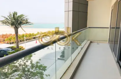 Apartment - 1 Bedroom - 2 Bathrooms for sale in Waterfront Residential - The Waterfront - Lusail