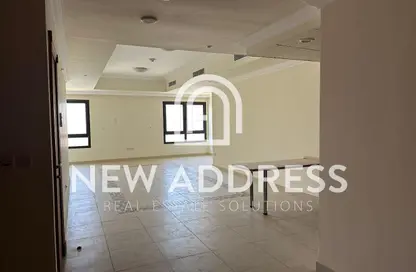 Apartment - Studio - 1 Bathroom for rent in West Porto Drive - Porto Arabia - The Pearl Island - Doha