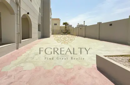 Villa - 4 Bedrooms - 4 Bathrooms for rent in Bu Hamour Street - Abu Hamour - Doha