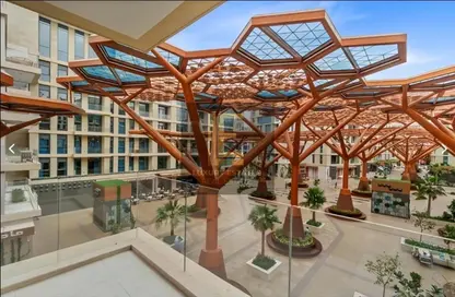 Apartment - 1 Bedroom - 2 Bathrooms for sale in Crystal Residence - The Pearl Island - Doha