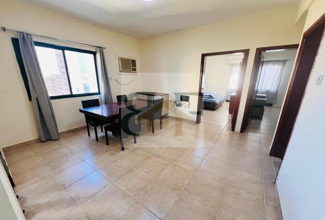 987485 - Property Image 3