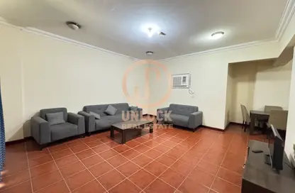 Apartment - 3 Bedrooms - 2 Bathrooms for rent in Al Mansoura - Al Mansoura - Doha