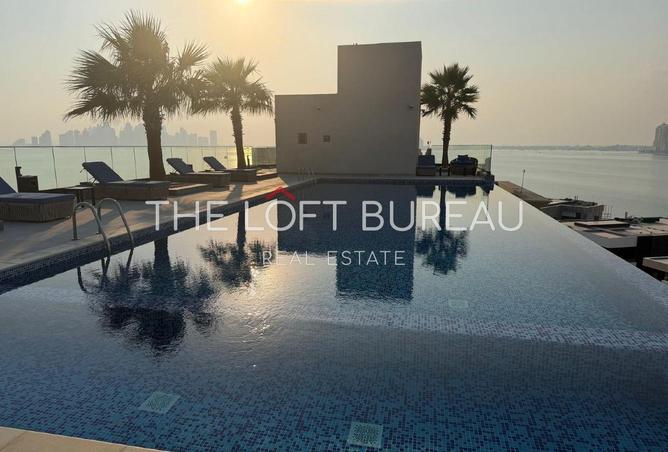 987684 - Property Image 2