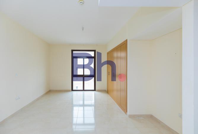 867849 - Property Image 2