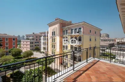 Apartment - 1 Bedroom - 2 Bathrooms for sale in Gondola - Qanat Quartier - The Pearl Island - Doha
