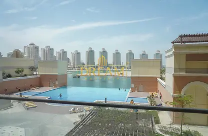 Apartment - 1 Bedroom - 2 Bathrooms for sale in Al Mutahidah Tower - Viva Bahriyah - The Pearl Island - Doha