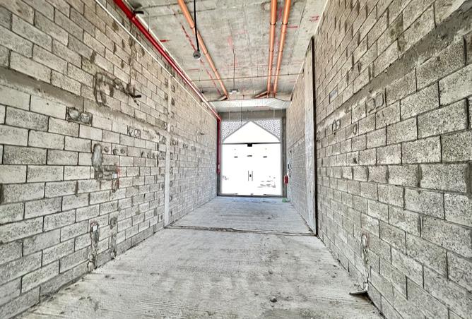 965427 - Property Image 3