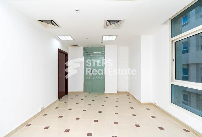 925881 - Property Image 2