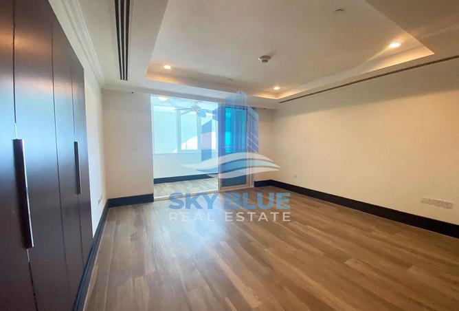 807528 - Property Image 2