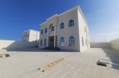 Villa - 7 Bedrooms - 6 Bathrooms for rent in Al Wukair - Al Wukair - Al Wakra