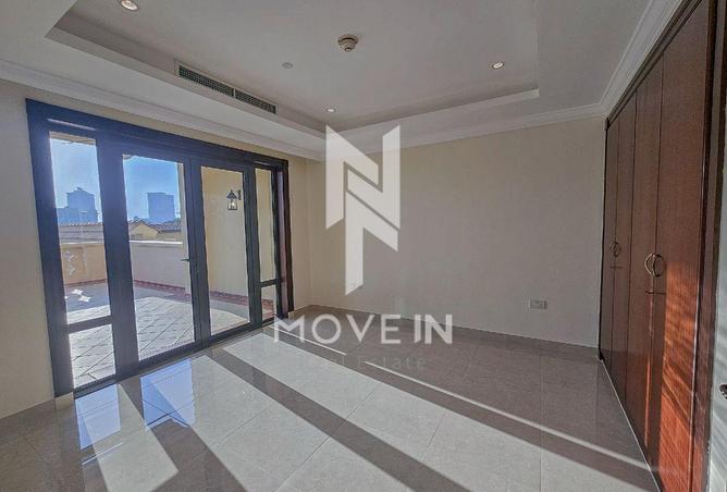 964978 - Property Image 3