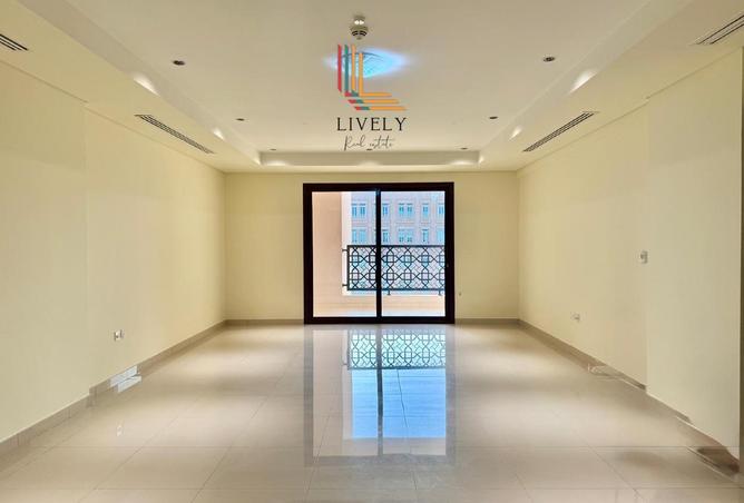 1000873 - Property Image 2