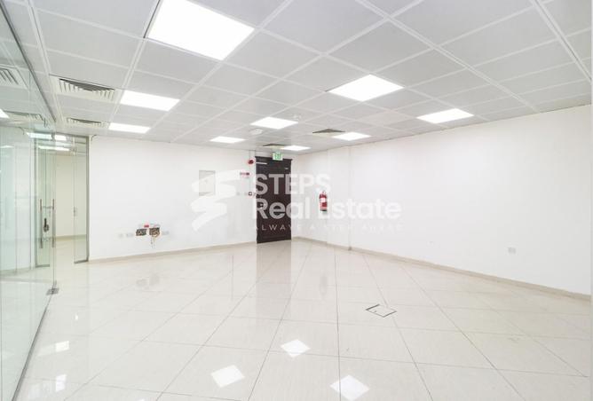 944069 - Property Image 3