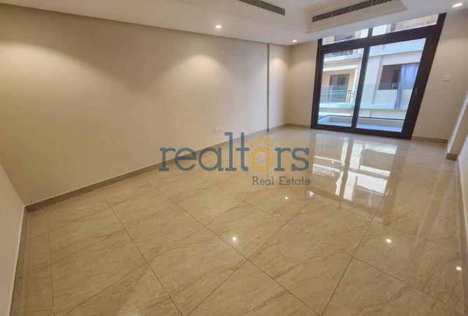 998884 - Property Image 2