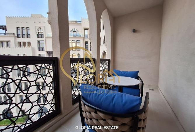 1003923 - Property Image 2