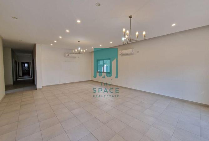 995747 - Property Main Image