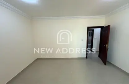 Apartment - 2 Bedrooms - 2 Bathrooms for rent in Al Sadd Road - Al Sadd - Doha