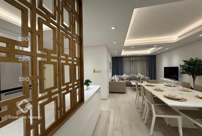 989783 - Property Image 3