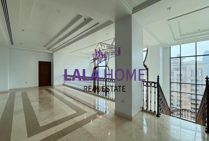 922910 - Property Image 3
