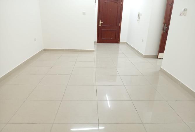 938349 - Property Image 2