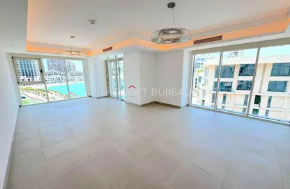 Apartment - 3 Bedrooms - 5 Bathrooms for sale in Gewan Island - The Pearl Island - Doha