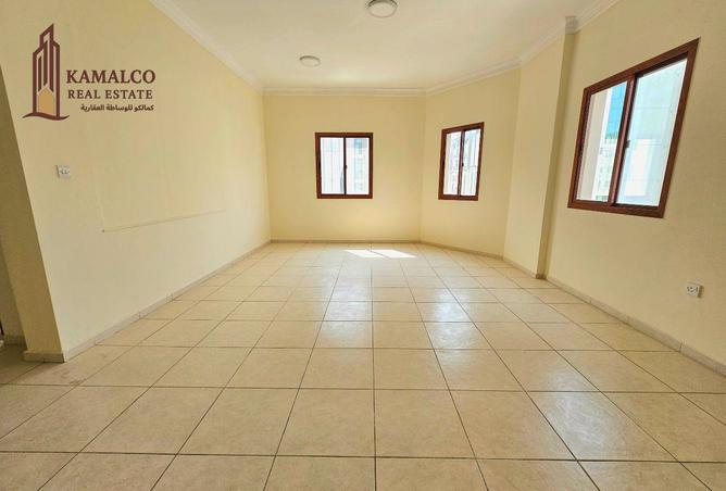 953691 - Property Image 2