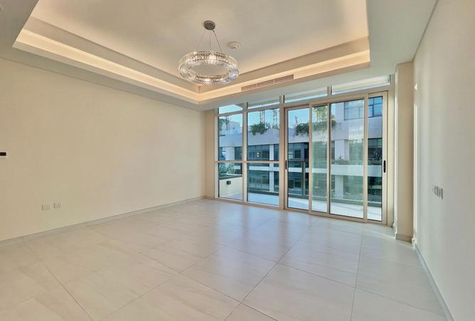 977339 - Property Image 2