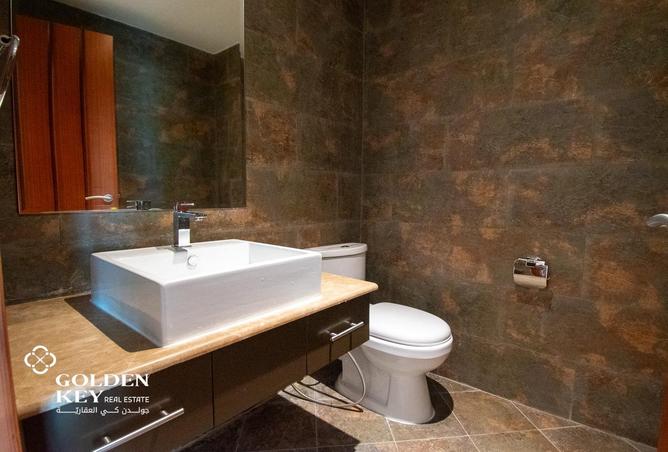 851643 - Property Image 3