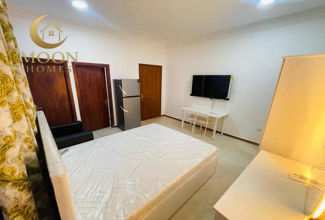 987528 - Property Image 3