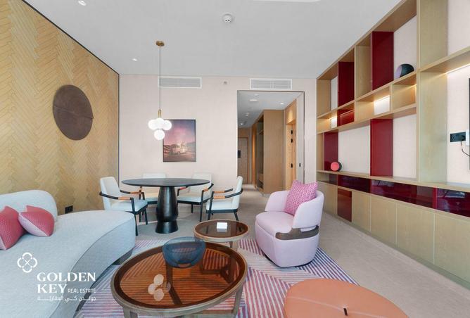 831302 - Property Image 2