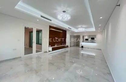 Apartment - 2 Bedrooms - 3 Bathrooms for sale in East Porto Drive - Porto Arabia - The Pearl Island - Doha