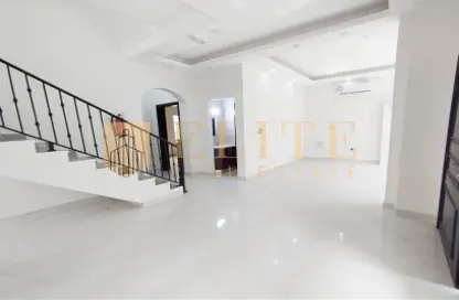 Villa - 5 Bedrooms - 6 Bathrooms for rent in Al Ebb - Al Kheesa - Umm Salal Mohammed