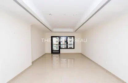 Apartment - 1 Bedroom - 2 Bathrooms for sale in East Porto Drive - Porto Arabia - The Pearl Island - Doha