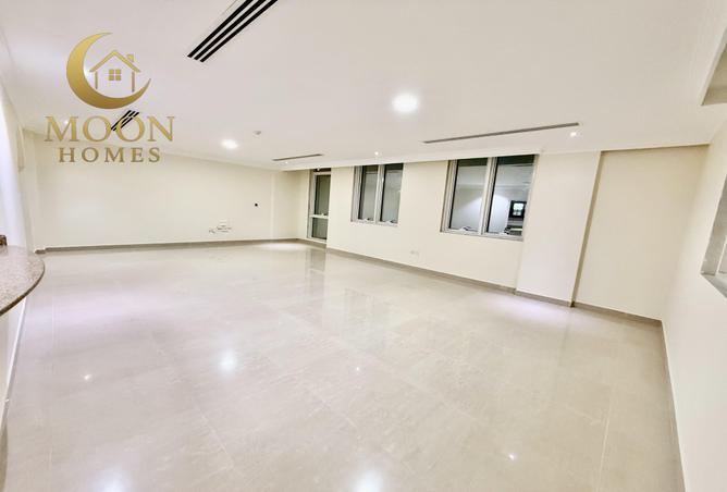 985975 - Property Image 3