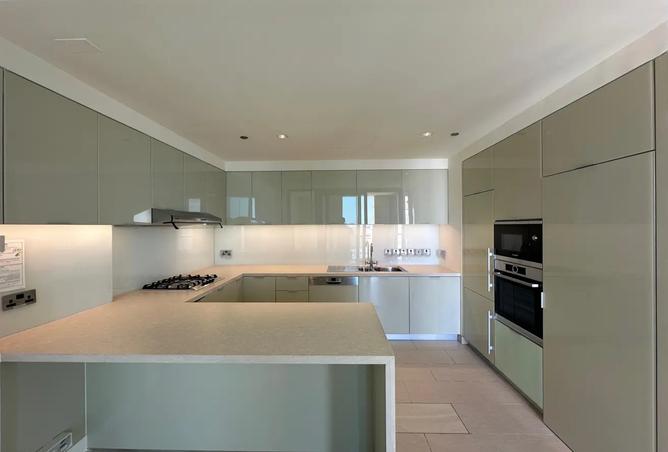 978856 - Property Image 3