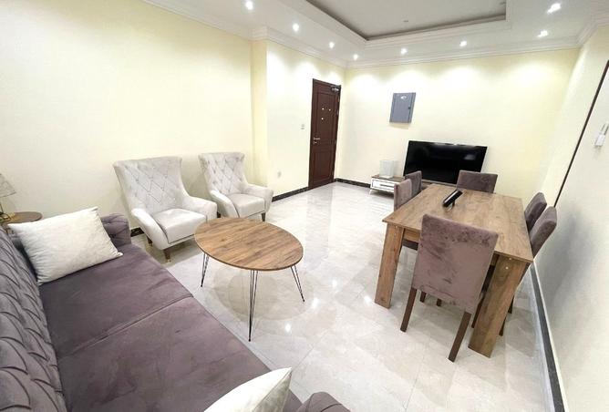 954039 - Property Image 2