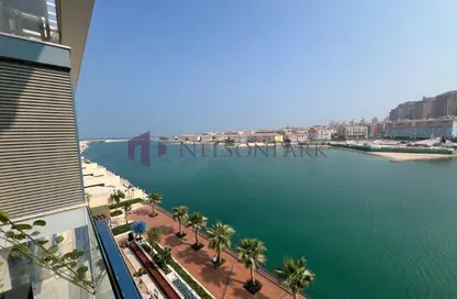 Apartment - 1 Bedroom - 2 Bathrooms for sale in Crystal Residence - Gewan Island - The Pearl Island - Doha
