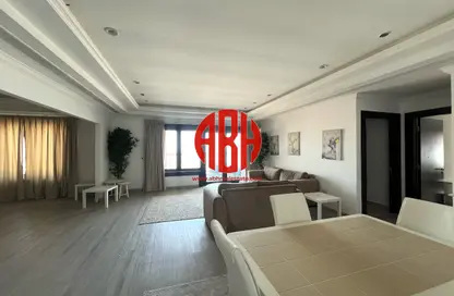 Apartment - 2 Bedrooms - 3 Bathrooms for rent in West Porto Drive - Porto Arabia - The Pearl Island - Doha
