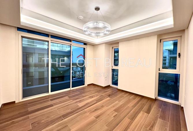 953239 - Property Image 2