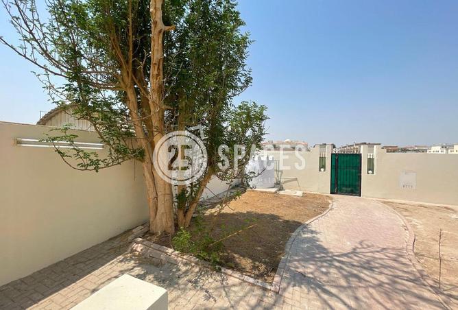 929833 - Property Image 3