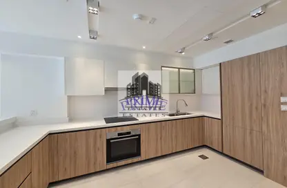 Apartment - 1 Bedroom - 2 Bathrooms for rent in Gewan Island - The Pearl Island - Doha